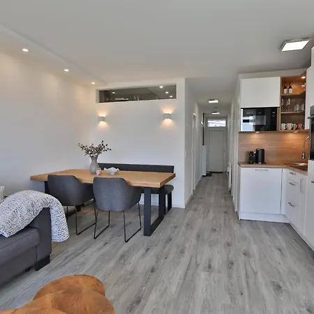 Apartmán Strandkoje 104 *